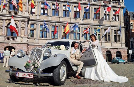 Huwelijk te Antwerpen afgelopen zaterdag met onze prachtige oldtimer Citroën Traction Avant °1952  - Foto 1