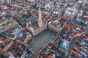 Drastische besparingen bij Visit Brussels zorgen voor onrust in de eventsector Drastische besparingen bij Visit Brussels zorgen voor onrust in de eventsector