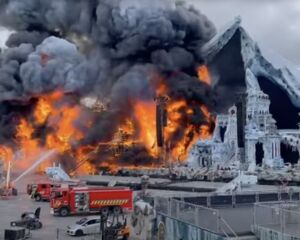 Brand Tomorrowland: mainstage volledig verwoest, festival gaat door