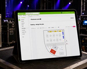 Ontwerp de volledige plattegrond van je evenement op schaal in onze eventsoftware