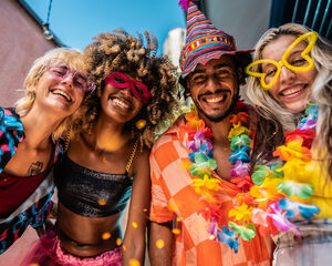 Dresscodes maken evenementen leuker: zo pak je het slim aan