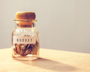 Hoe plan je een evenement met een beperkt budget?