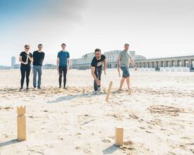 Teambuildings in Oostende: de sterkte van het strand