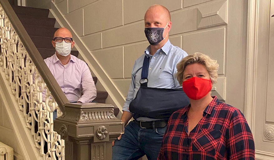 Cateraars en feestzalen groeperen zich om hun rechten op te eisen Cateraars en feestzalen groeperen zich om hun rechten op te eisen