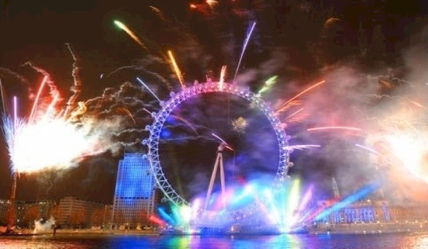 London Eye omgetoverd tot megadiscotheek London Eye omgetoverd tot megadiscotheek