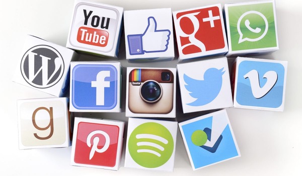 Gebruiken congres- en eventgangers nu echt social media? Gebruiken congres- en eventgangers nu echt social media?