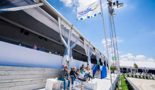 BHV Expo Groep totaalleverancier Belgische Jumpings BHV Expo Groep totaalleverancier Belgische Jumpings