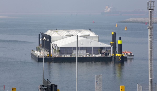 De Boer trotse partner van award winning project 'Opening van de APM Terminal' De Boer trotse partner van award winning project 'Opening van de APM Terminal'