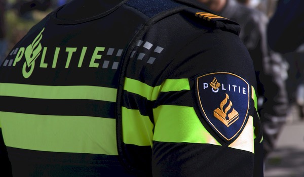Bedrijfsfeest loopt uit op steekpartij Bedrijfsfeest loopt uit op steekpartij