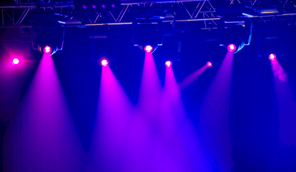 5 licht- en geluidstips voor evenementen - Zorg dat niemand iets mist 5 licht- en geluidstips voor evenementen - Zorg dat niemand iets mist