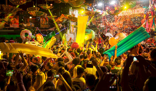 Extravagant Spaans partyconcept komt naar Europa Extravagant Spaans partyconcept komt naar Europa