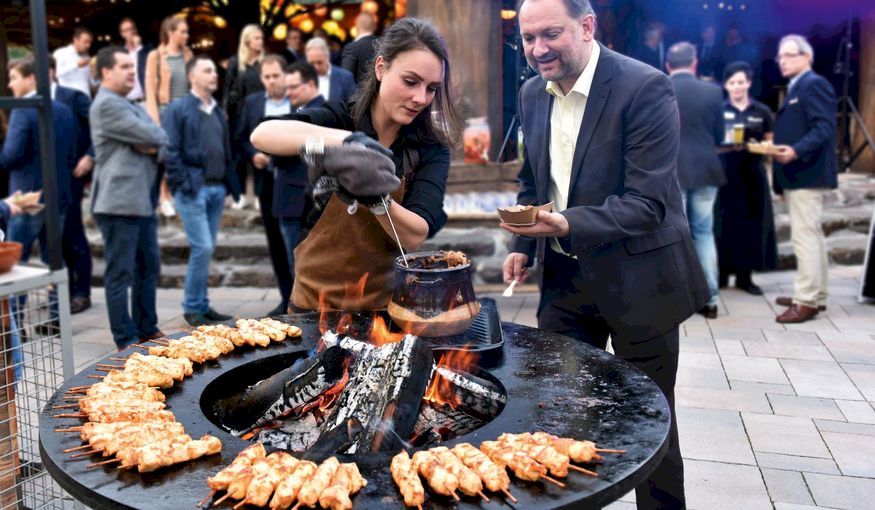 Zin in een Caribische BBQ in magische sferen? Zin in een Caribische BBQ in magische sferen?