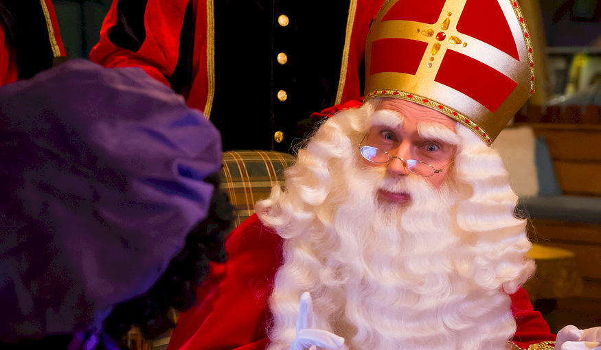 Jullie Sinterklaasfeest vieren in een attractiepark? Jullie Sinterklaasfeest vieren in een attractiepark?