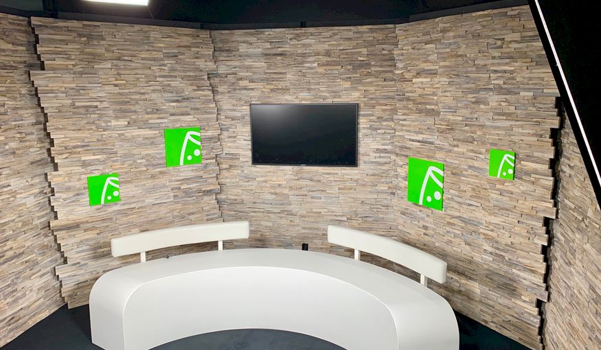 Gloednieuwe tv-studio voor eventplanner.tv Gloednieuwe tv-studio voor eventplanner.tv