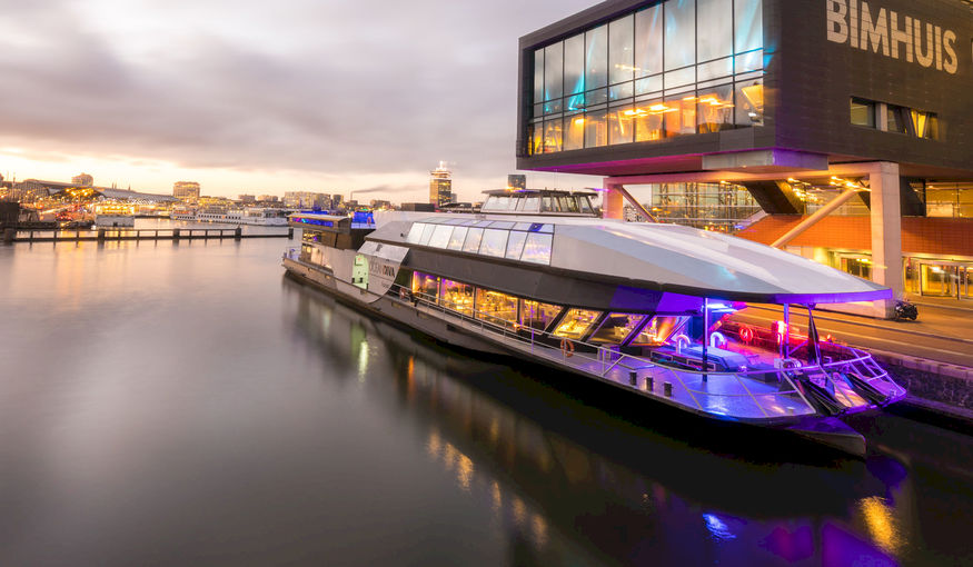 OCEANDIVA pakt groots uit met 15-jarig jubileum 'Friends around the world' OCEANDIVA pakt groots uit met 15-jarig jubileum 'Friends around the world'